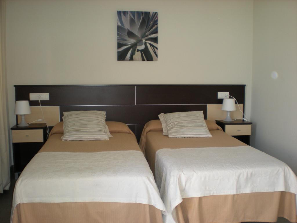 Mr Hotel *